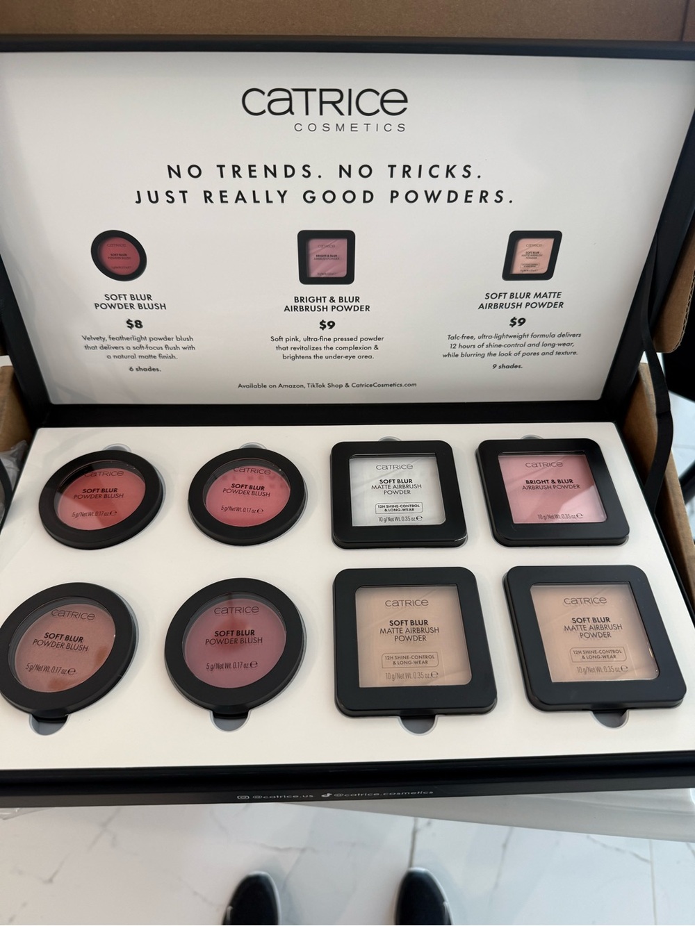 Catrice Cosmetics PR Box Soft Blur Powder Blush & Matte Airbrush Powder